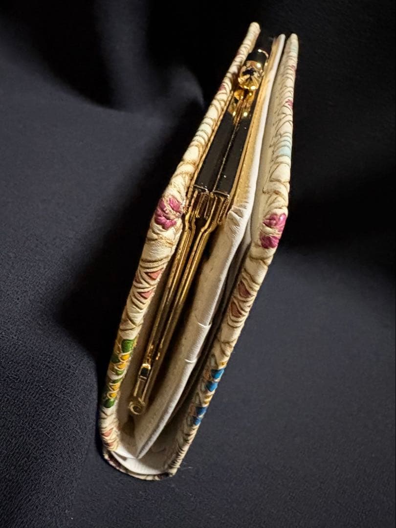 【新品】文庫革 花菱 箱まち口金付き札入れ がま口 二つ折り財布 伝統工芸