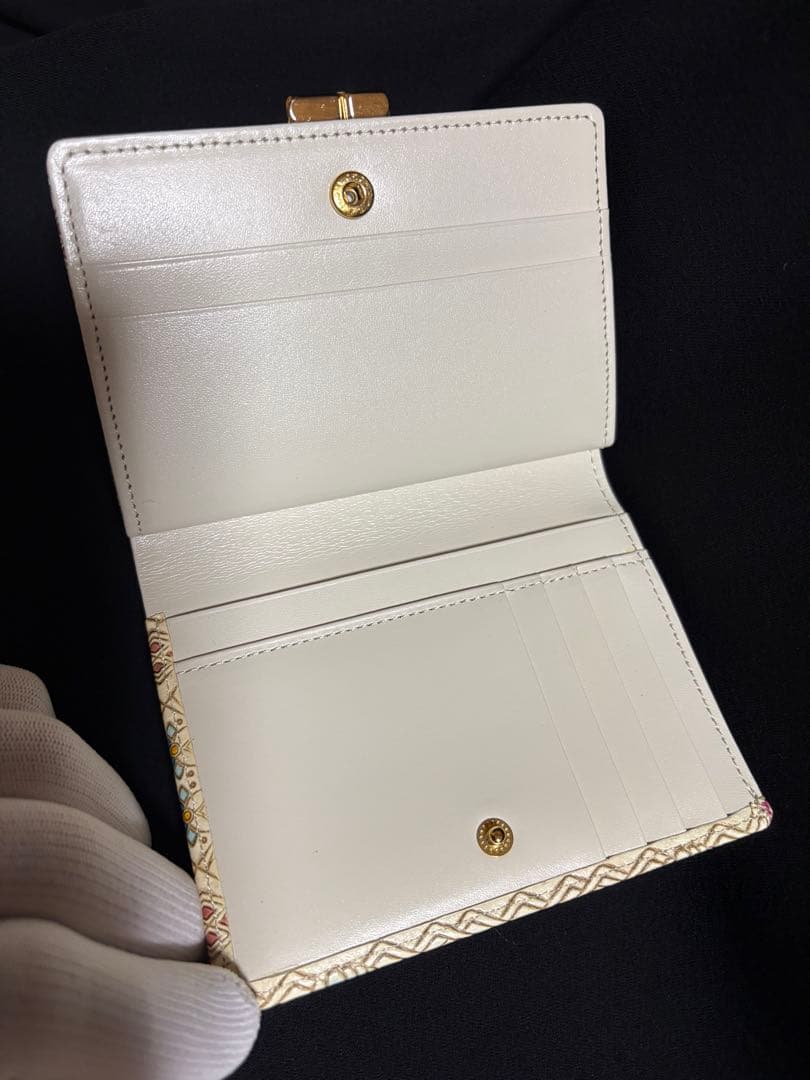 【新品】文庫革 花菱 箱まち口金付き札入れ がま口 二つ折り財布 伝統工芸