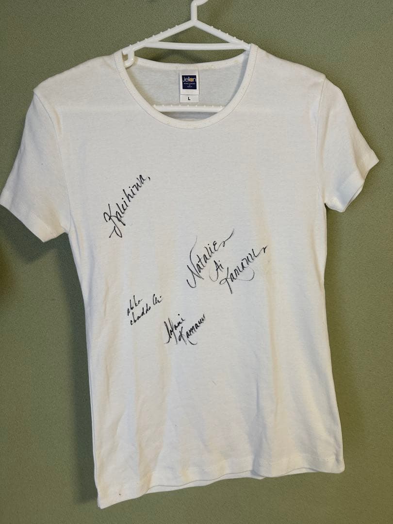 【希少】Natalie Ai Kamauu サイン入りTシャツ