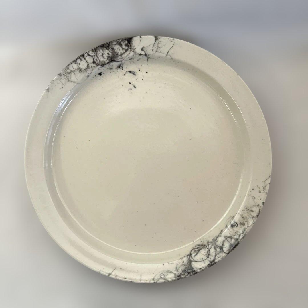 若生沙耶香　リムプレート 白　２枚、奥田章　リバーシブル小皿２枚