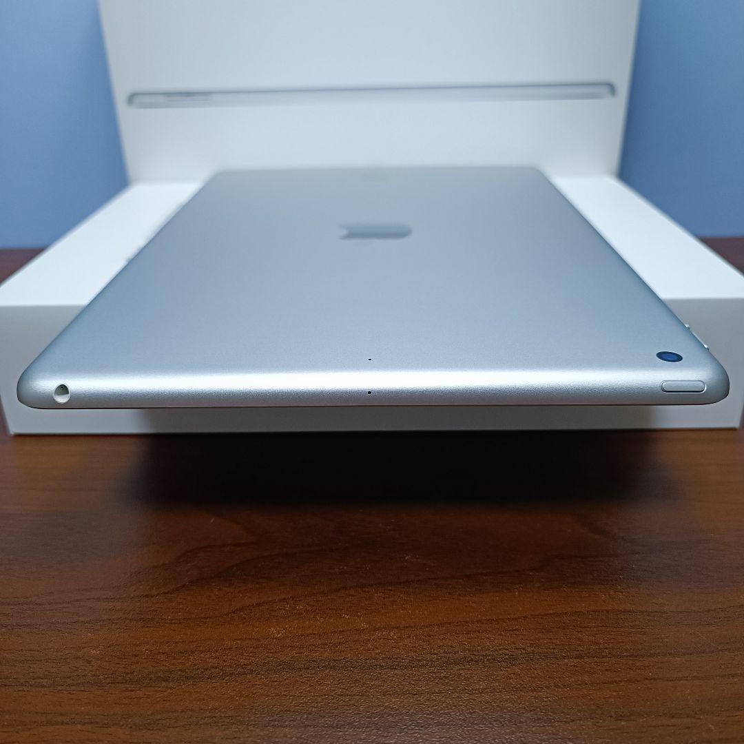 (美品) iPad 10.2 第9世代 WiFi 64GB キーボード付き