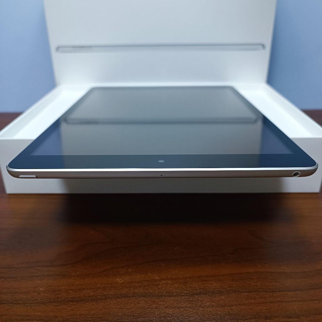 (美品) iPad 10.2 第9世代 WiFi 64GB キーボード付き