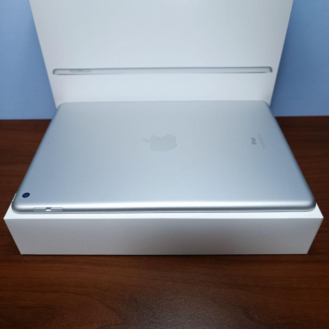 (美品) iPad 10.2 第9世代 WiFi 64GB キーボード付き