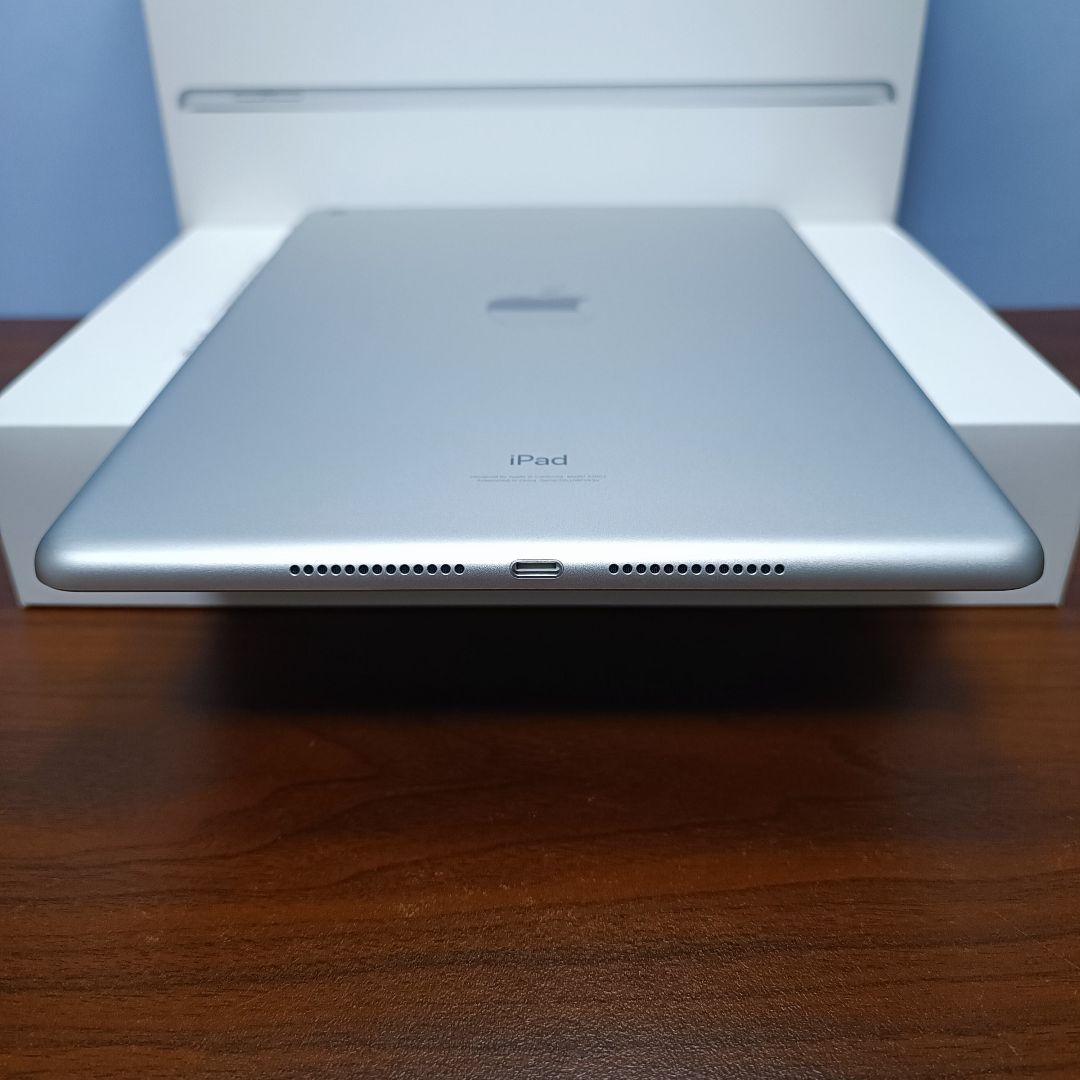 (美品) iPad 10.2 第9世代 WiFi 64GB キーボード付き