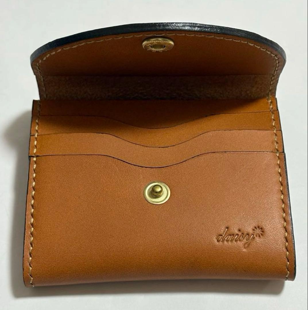 【未使用】daisy ブラウンレザー コンパクト財布ミニ財布　本革　レディース