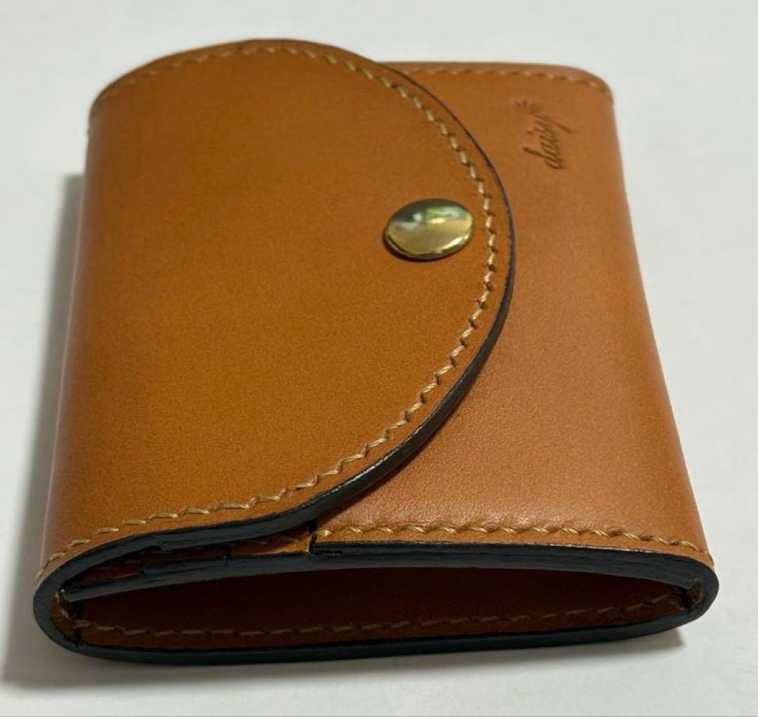 【未使用】daisy ブラウンレザー コンパクト財布ミニ財布　本革　レディース