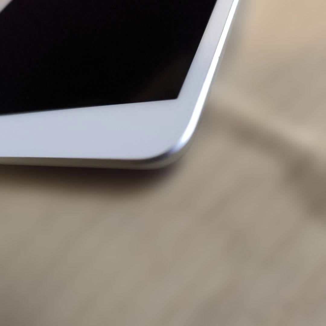 は*ひ様 iPad Air第3世代/64GBWi-Fi＋Cellularモデル