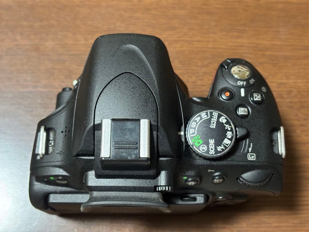 Nikon D5100 ダブルズームキット 動作確認済み フラッシュ不良 欠品有