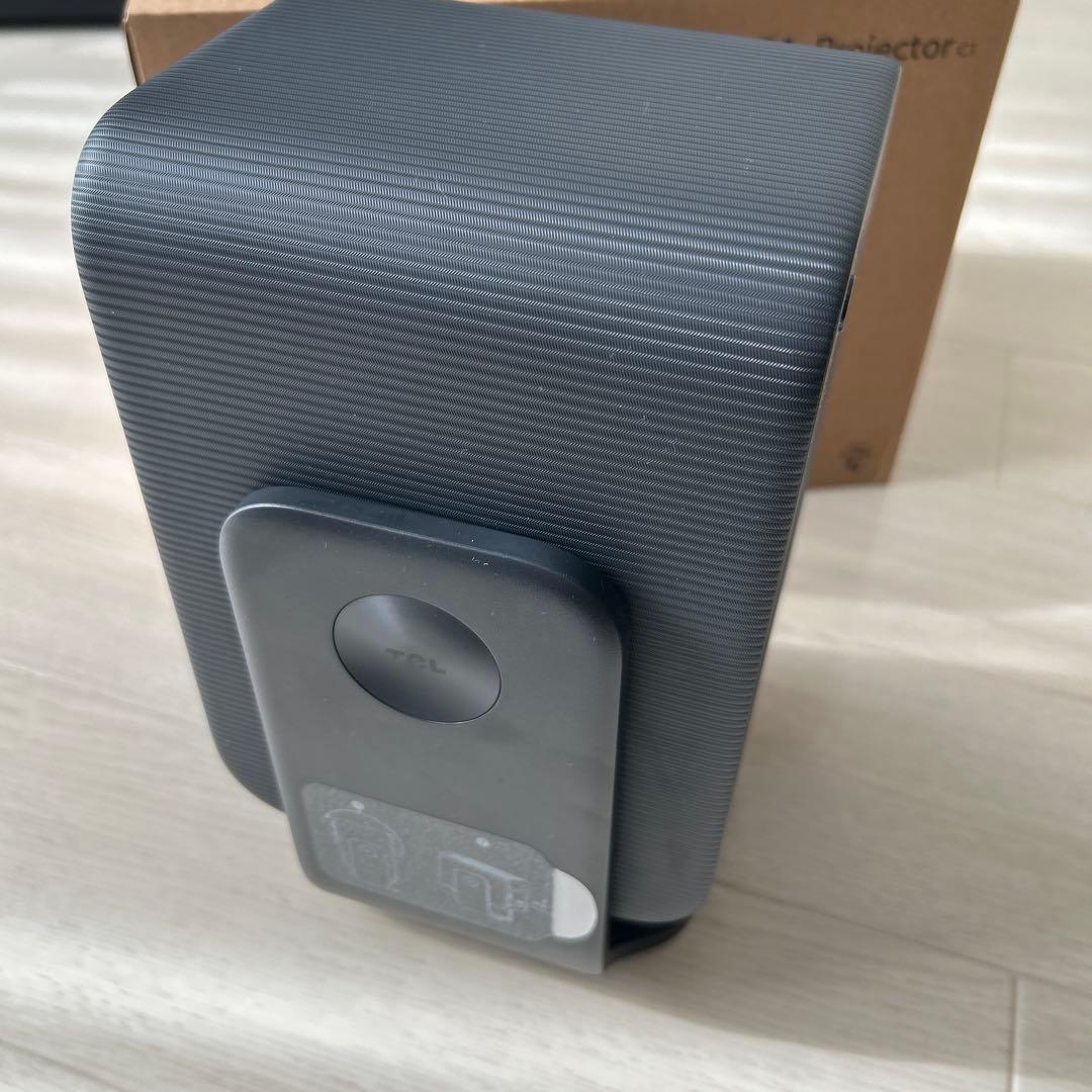 祝日限定価格！【極美品】 TCLプロジェクターC1 ホームプロジェクター