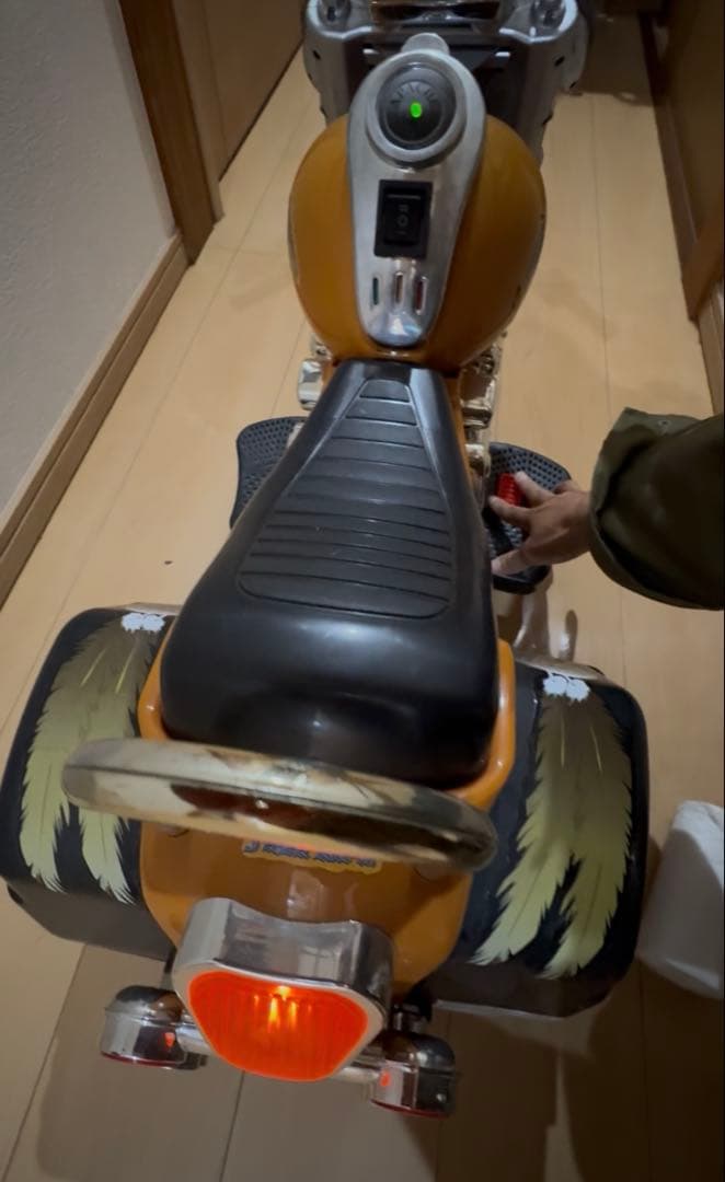 子供用電動バイク　バッテリー付き