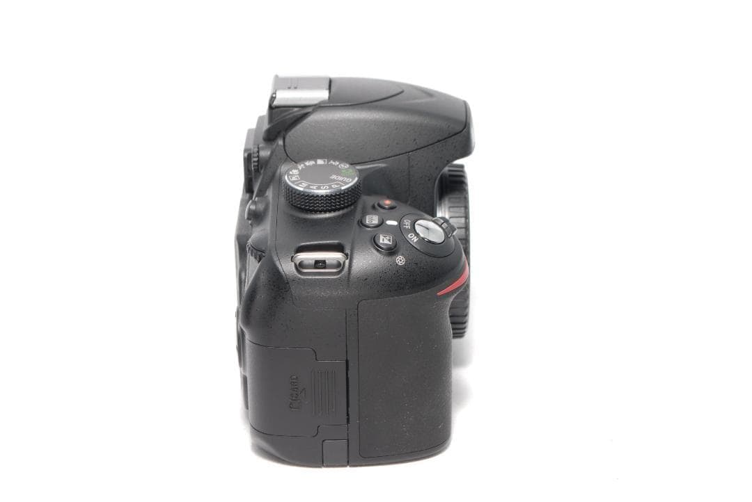 ✨Nikon D3200 Wレンズ✨ショット数少✨手振れ補正付✨一眼レフ✨