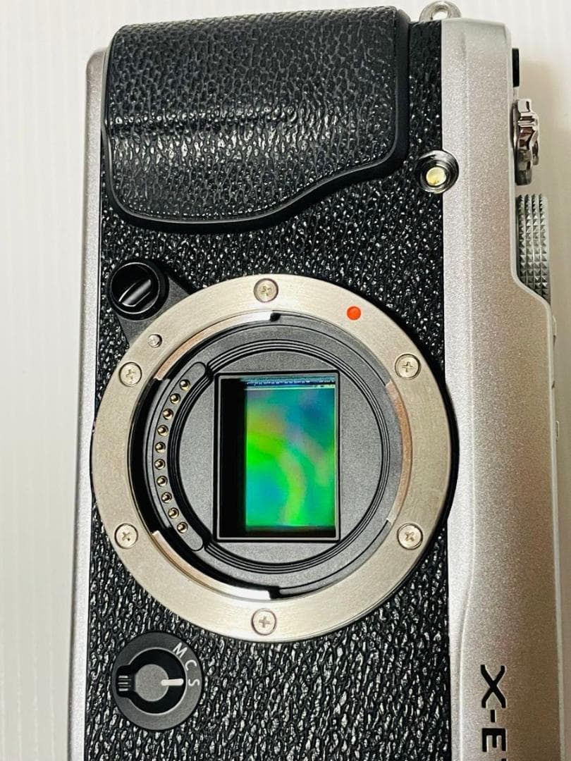 X-E1 シルバー ＋ FUJINON XF27mm F2.8 ＋ メモリー付