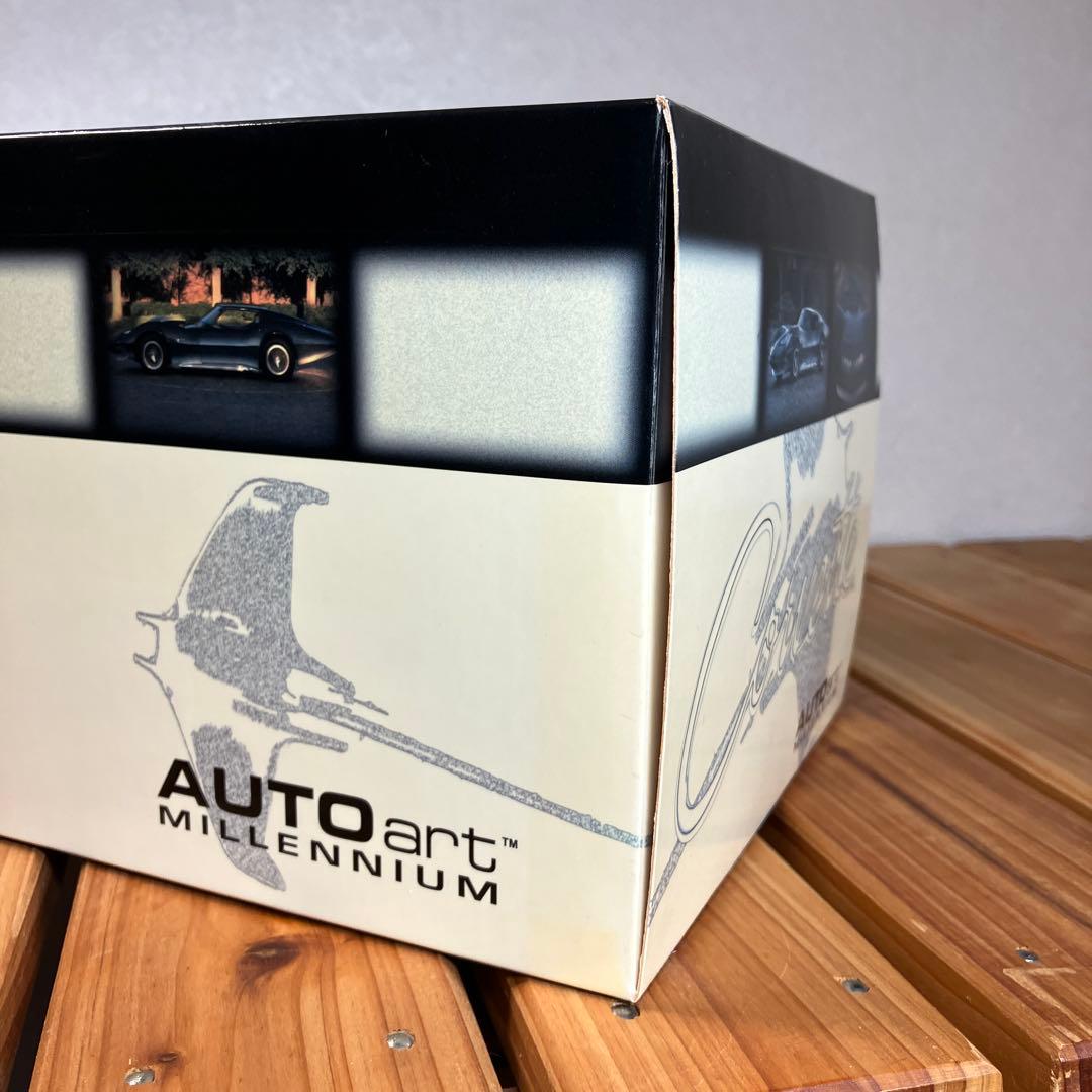 オートアート1/18 コルベット MANTA RAY'68 BLUE