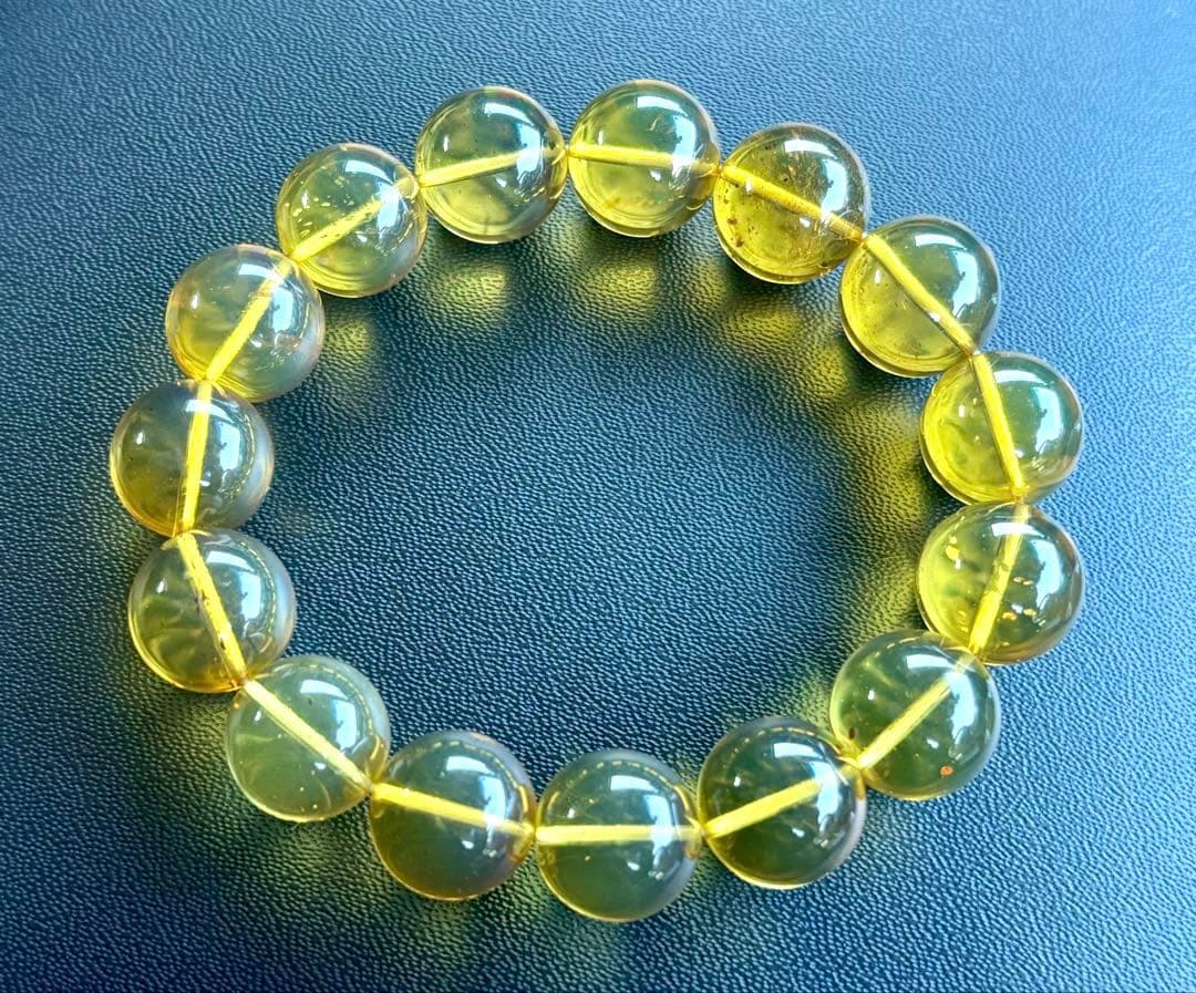 夢幻品質　時空を超越した奇跡の逸品　幻の天然ロイヤルブルーアンバー　ドミニカ産