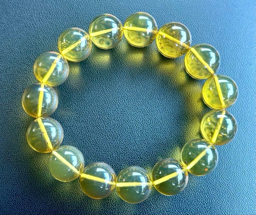 夢幻品質　時空を超越した奇跡の逸品　幻の天然ロイヤルブルーアンバー　ドミニカ産