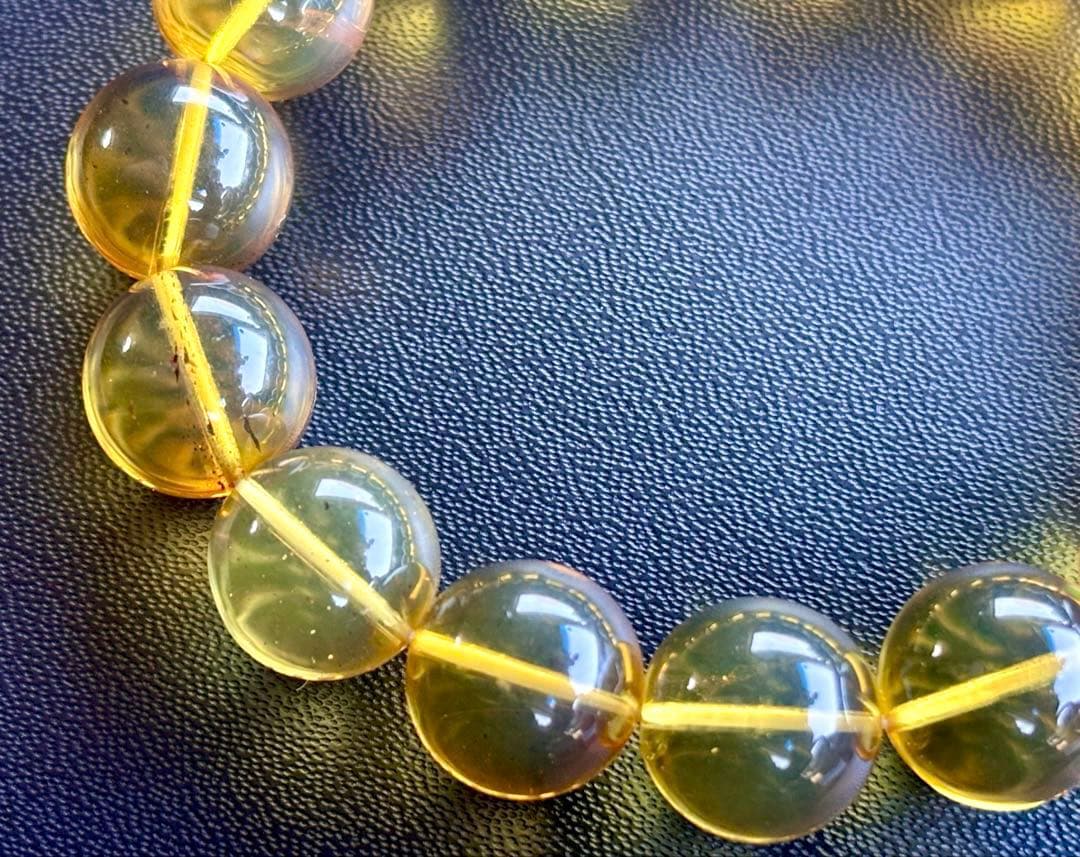 夢幻品質　時空を超越した奇跡の逸品　幻の天然ロイヤルブルーアンバー　ドミニカ産