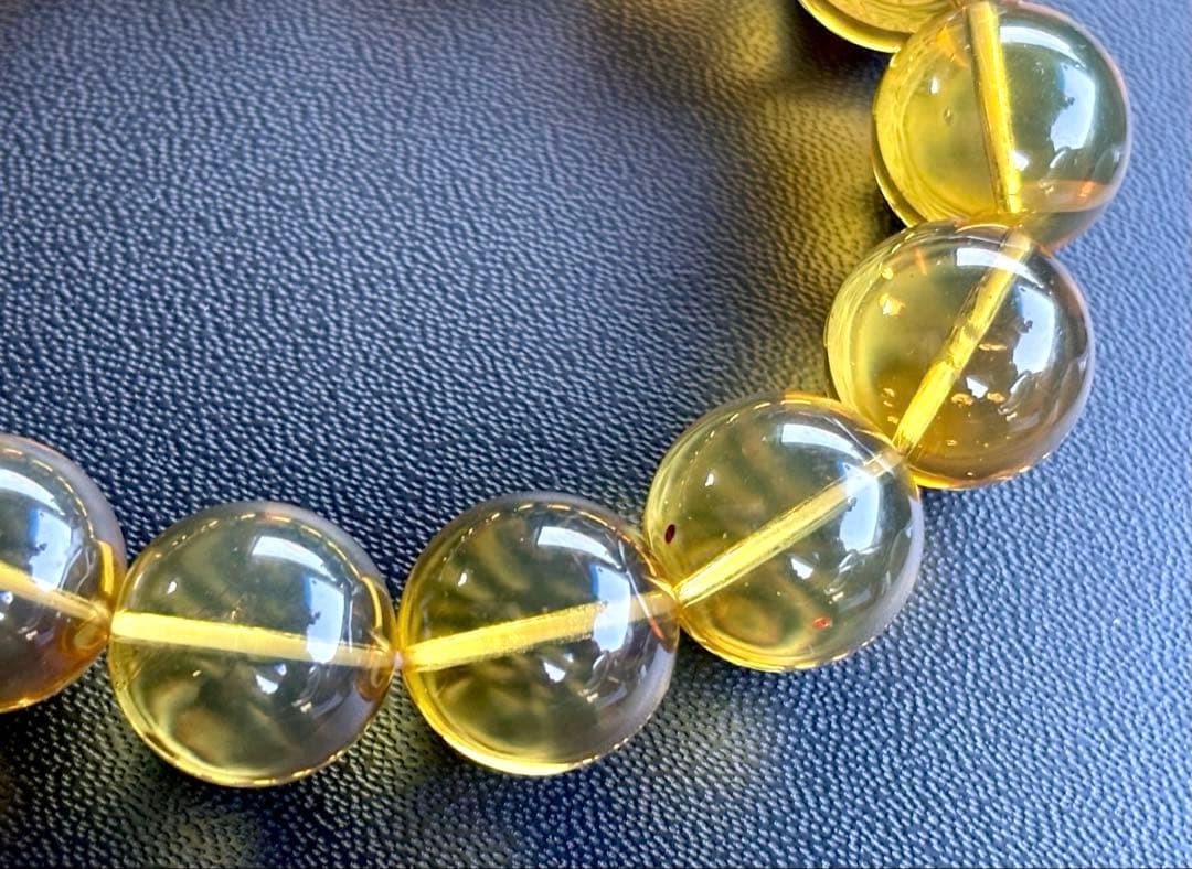 夢幻品質　時空を超越した奇跡の逸品　幻の天然ロイヤルブルーアンバー　ドミニカ産