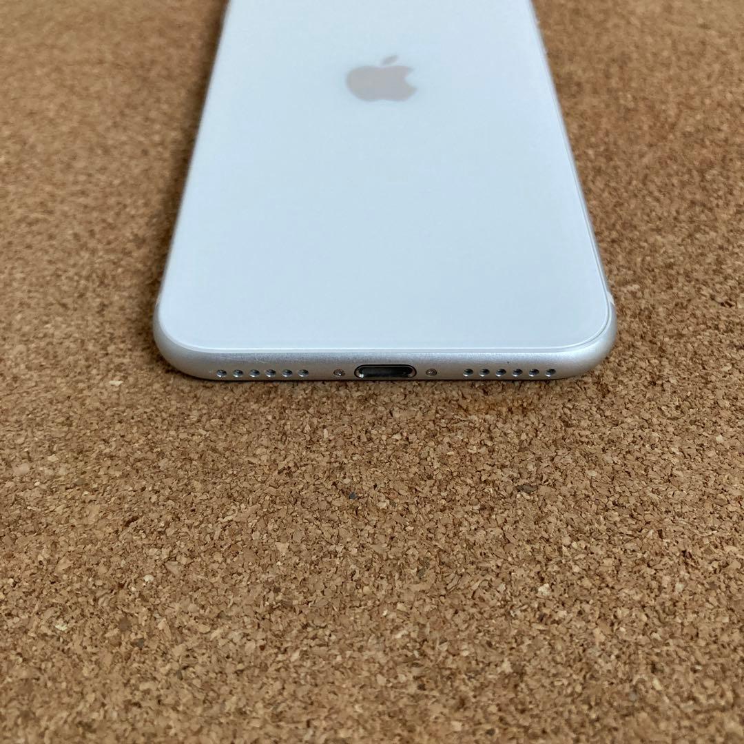 4141【早い者勝ち】電池新品☆iPhoneSE2 64GB SIMフリー☆