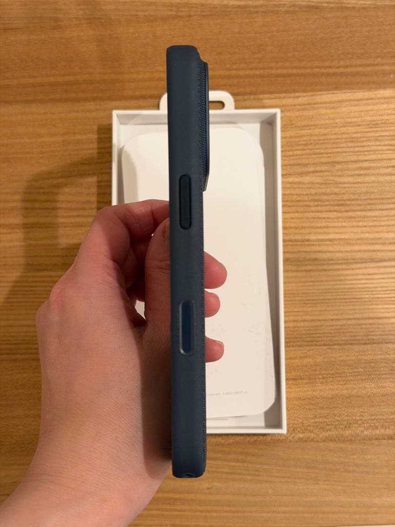 iPhone17 Pro テックウーブンケース ブルー Apple 純正品