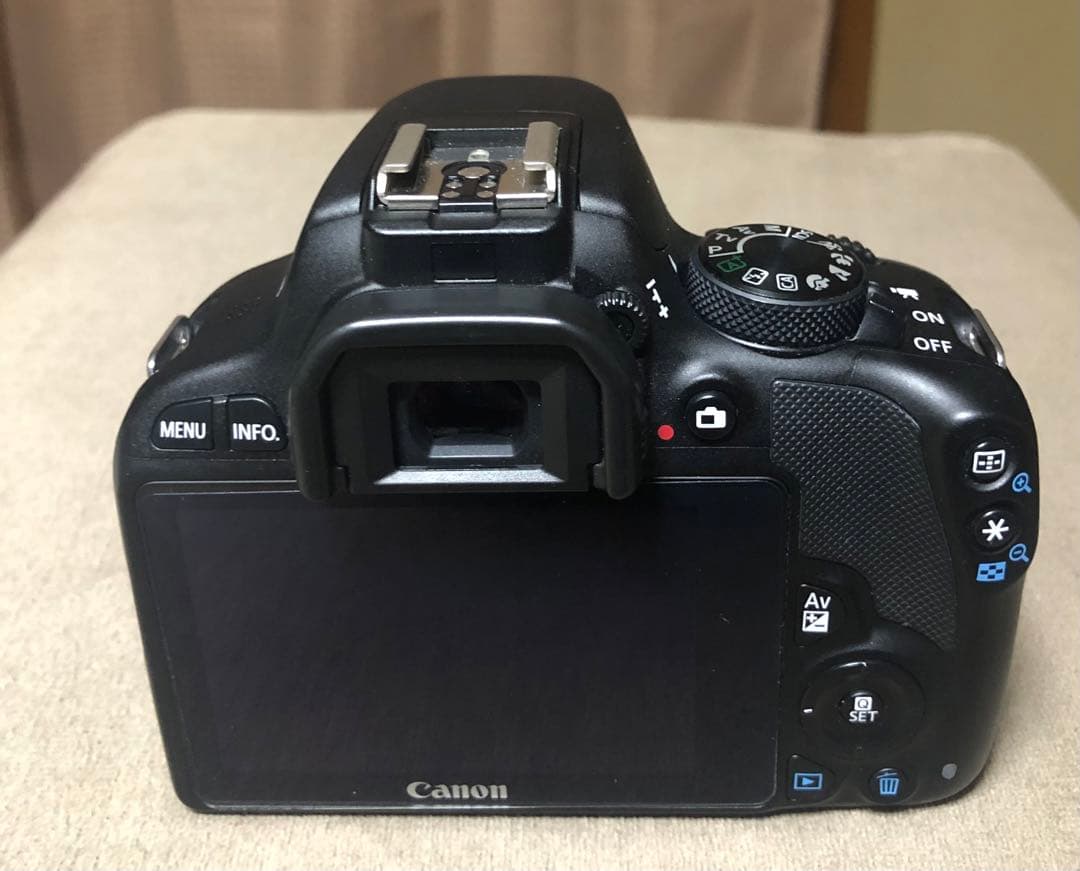 Canon EOS Kiss X7 ボディ⭐︎美品