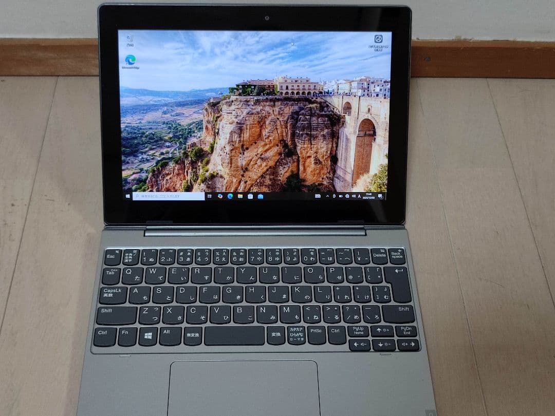 タブレットPC Lenovo IdeaPad