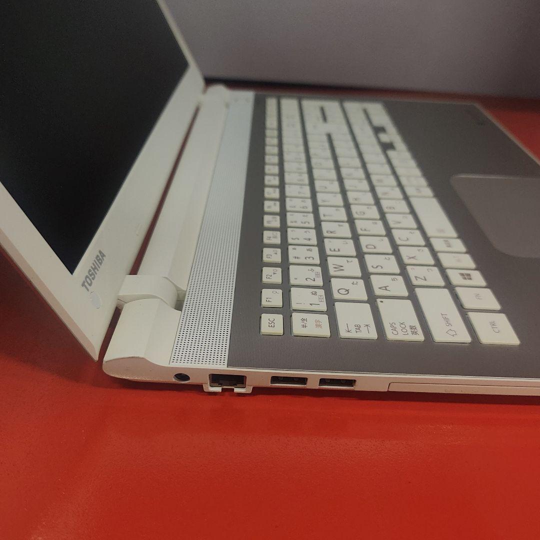 Toshiba ノートパソコン Windows11　オフィス付き　爆速SSD搭載