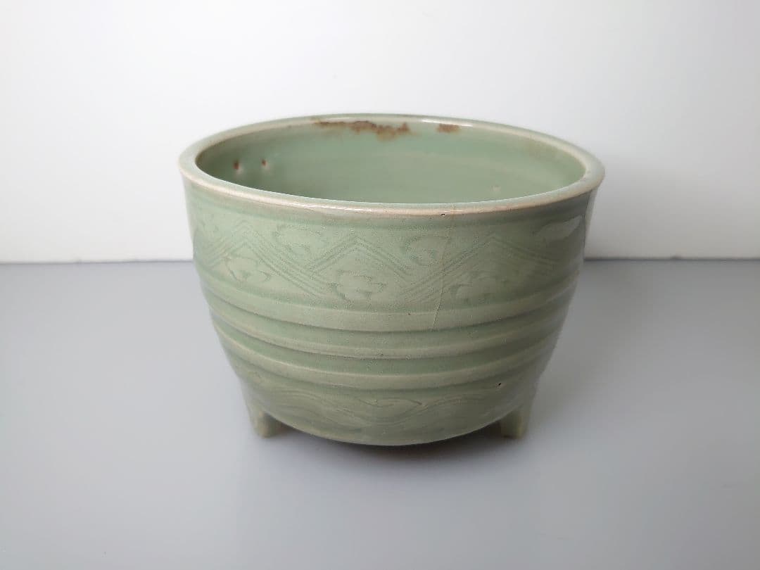 中国古玩 古美術 明時代 龍泉窯 天龍寺青磁三足香炉 大型 唐物  茶道具