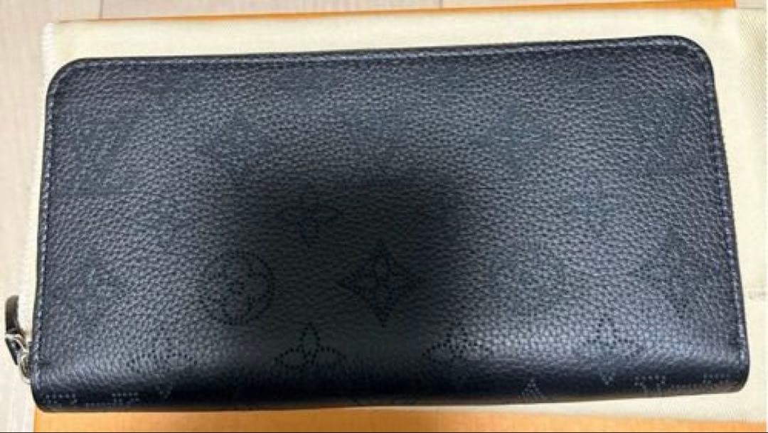 ルイヴィトン Louis vuitton ジッピーウォレット 長財布