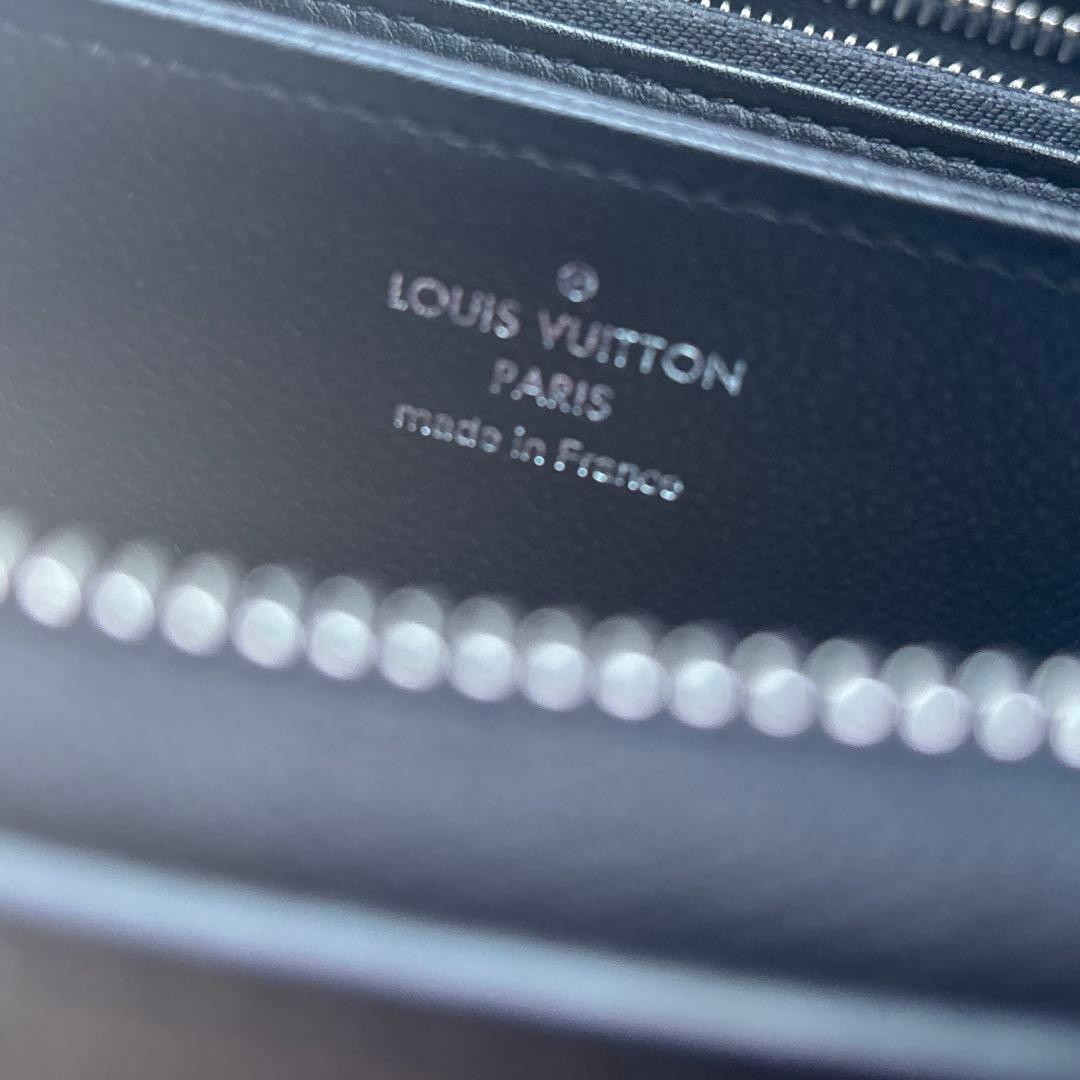 ルイヴィトン Louis vuitton ジッピーウォレット 長財布