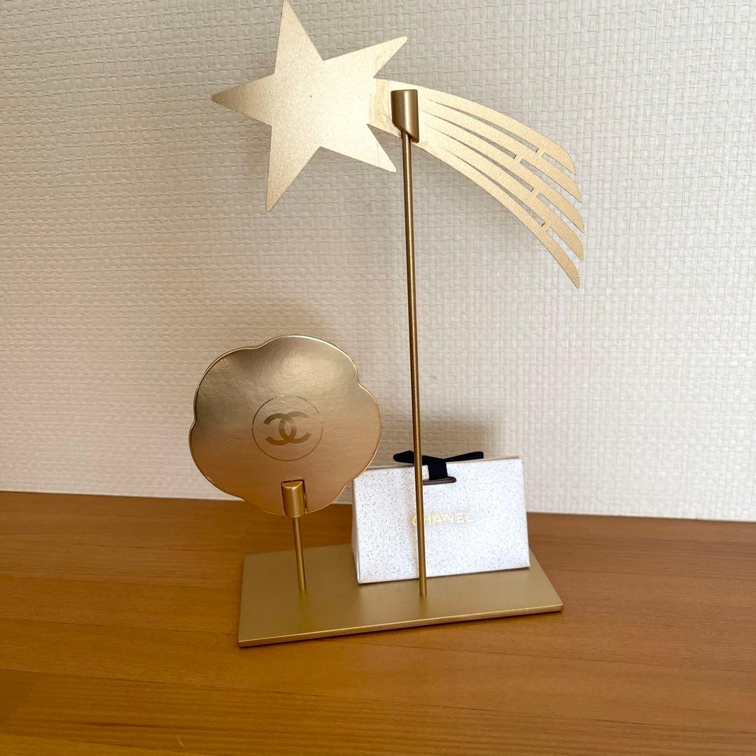 シャネル　店頭ディスプレイオブジェ　2025ホリデー限定