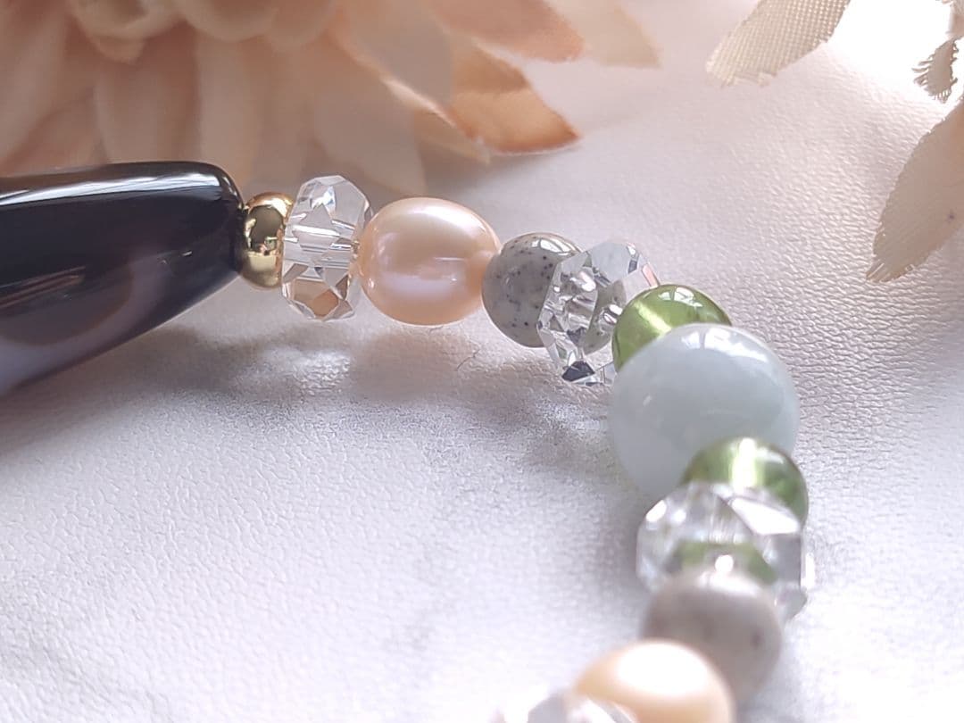 ◇至純 観音如意天珠と白蛇天珠・北投石・翡翠・ペリドットのパワーストーン ブレス