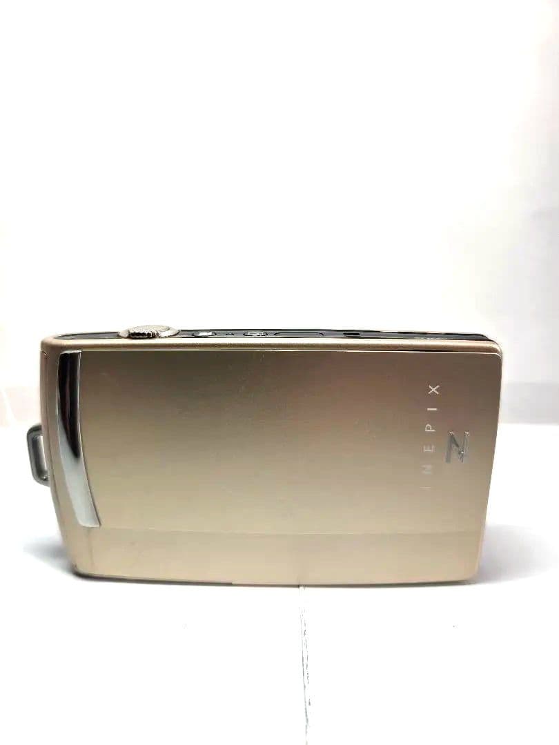 FUJIFILM・FINEPIXZ1000EXR（デジタルカメラ）・収納ケース付