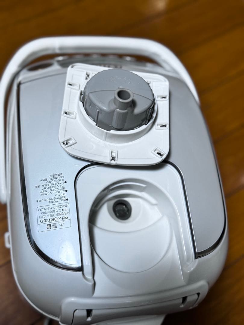 圧力IH炊飯器 NP-RW05 ホワイト 1.0L