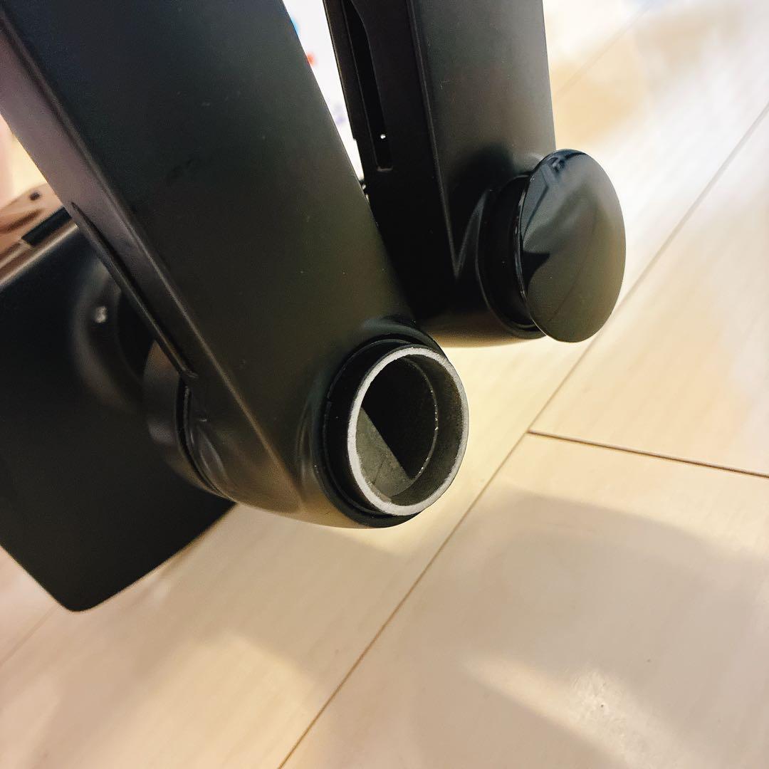 Amazonベーシック モニターアーム デュアル-ディスプレイタイプ 32インチ