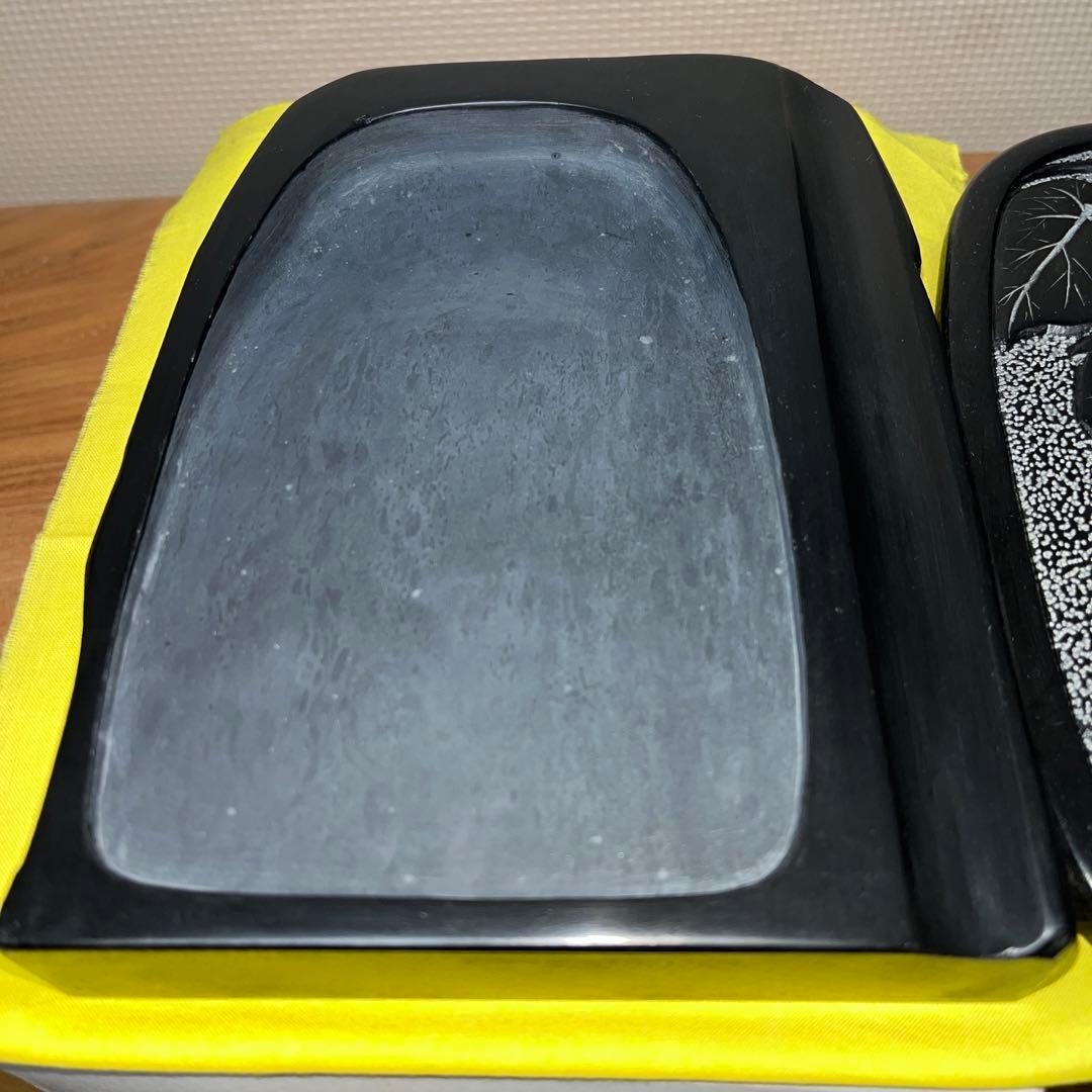 ⭕️雄勝硯　蓋付瓢箪彫刻硯　遠藤弘行　筆置き付き　手間多い　蓋の瓢箪が美しい　硯