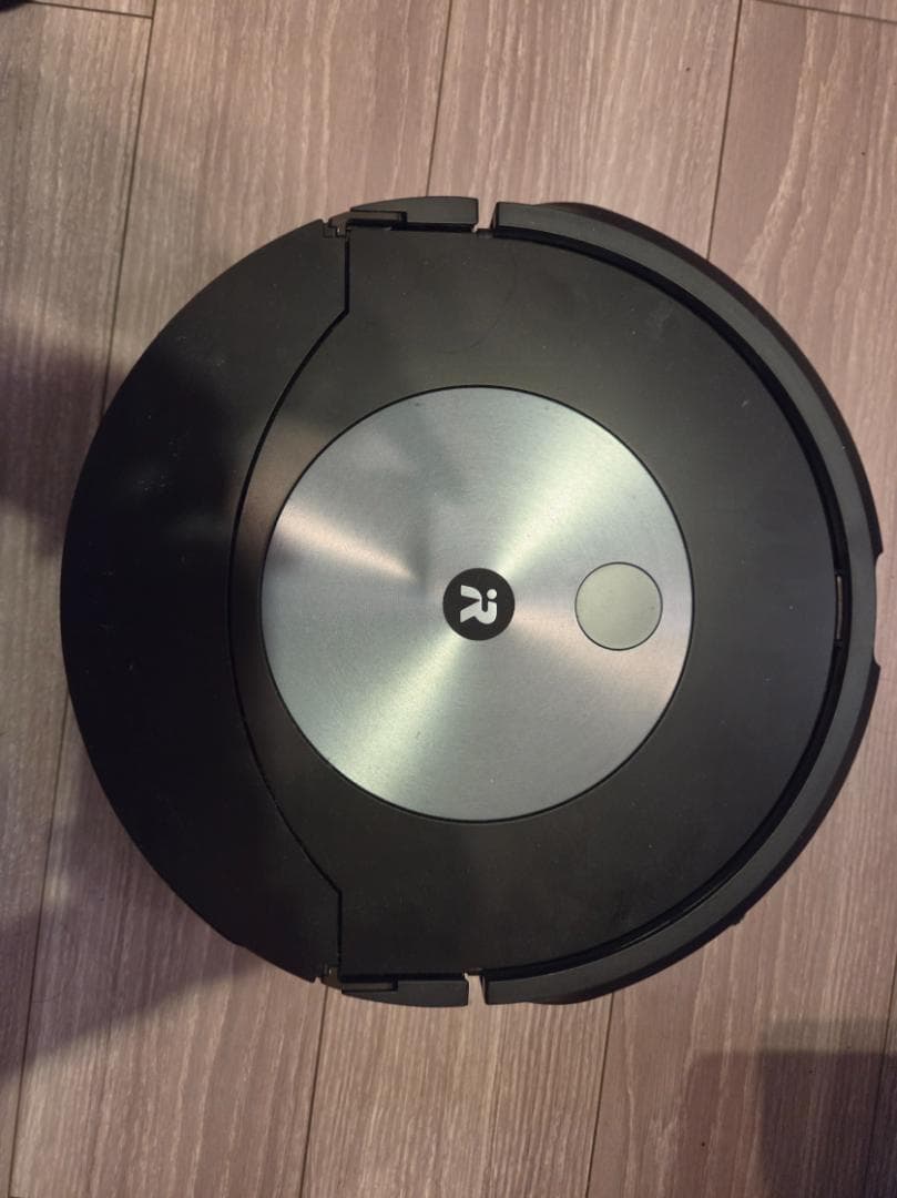 ロボット掃除機 irobot roomba j7+ 本体と消耗品
