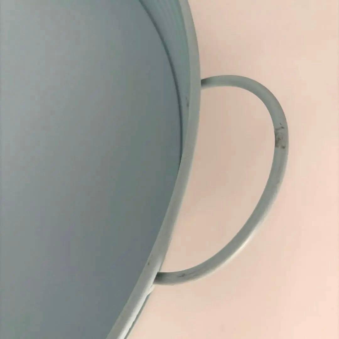 北欧デンマーク青いブリキ製円形トレイ特大サイズ新品未使用