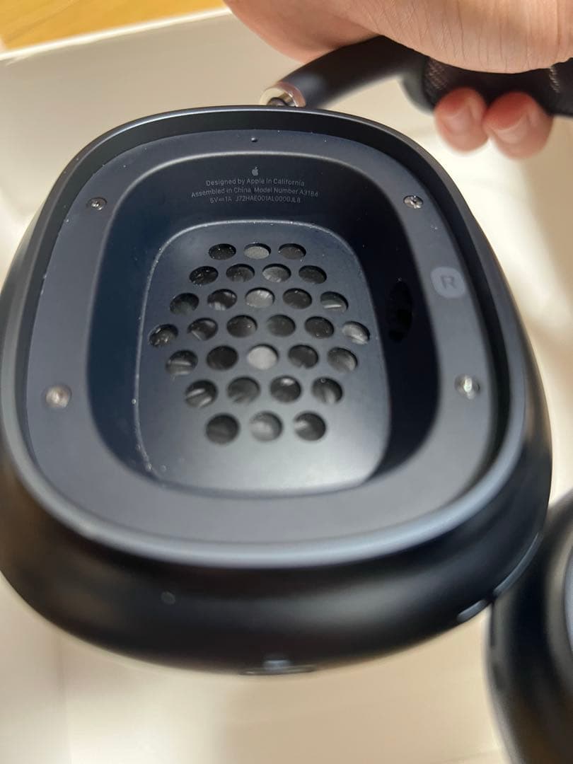 Airpods Max ミッドナイト