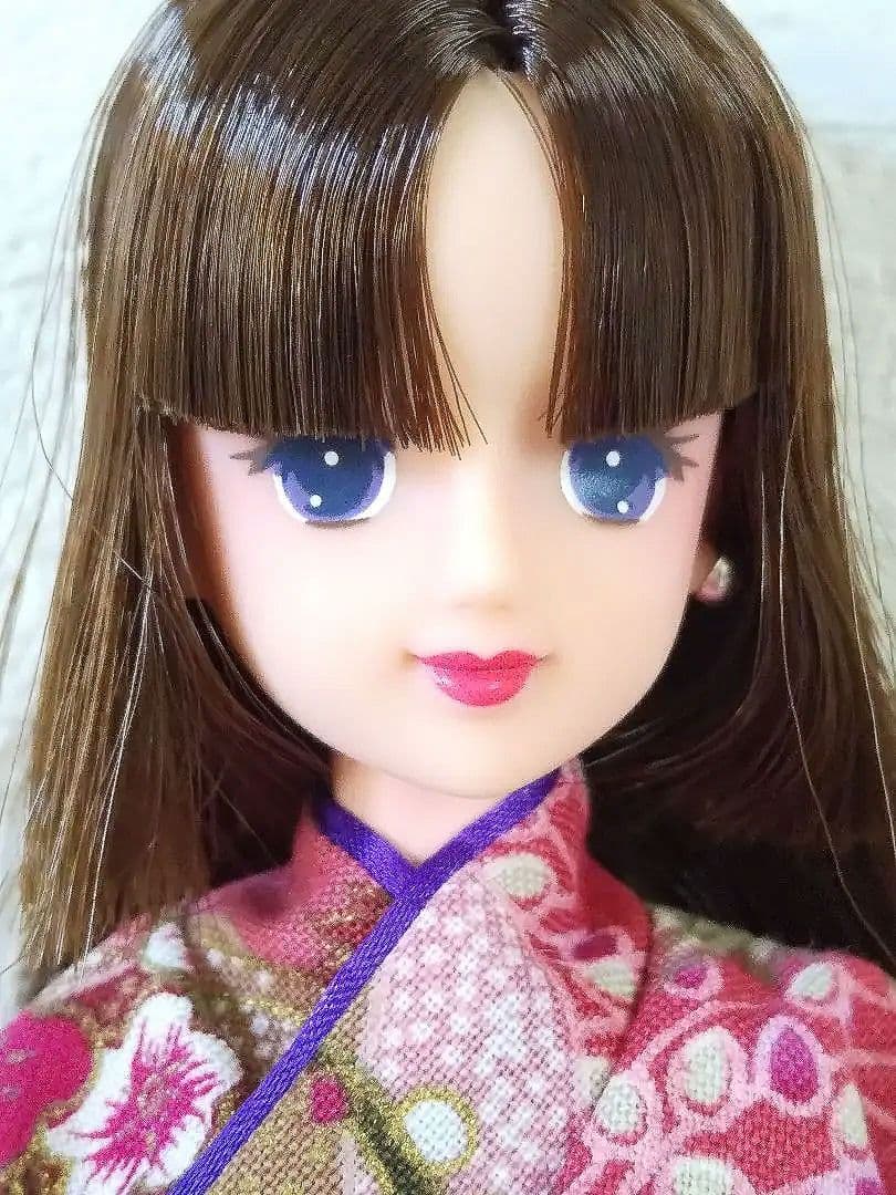 ♥箱無し新品♥旧タカラ・ジェニーフレンドオリーブ　姫カット着物ピンク鶴フルセット