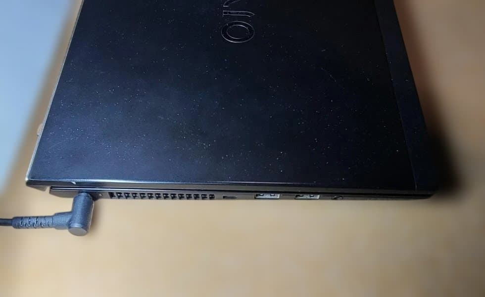 VAIO 13.3型 Core i5-8250U 8GB Win11 軽量