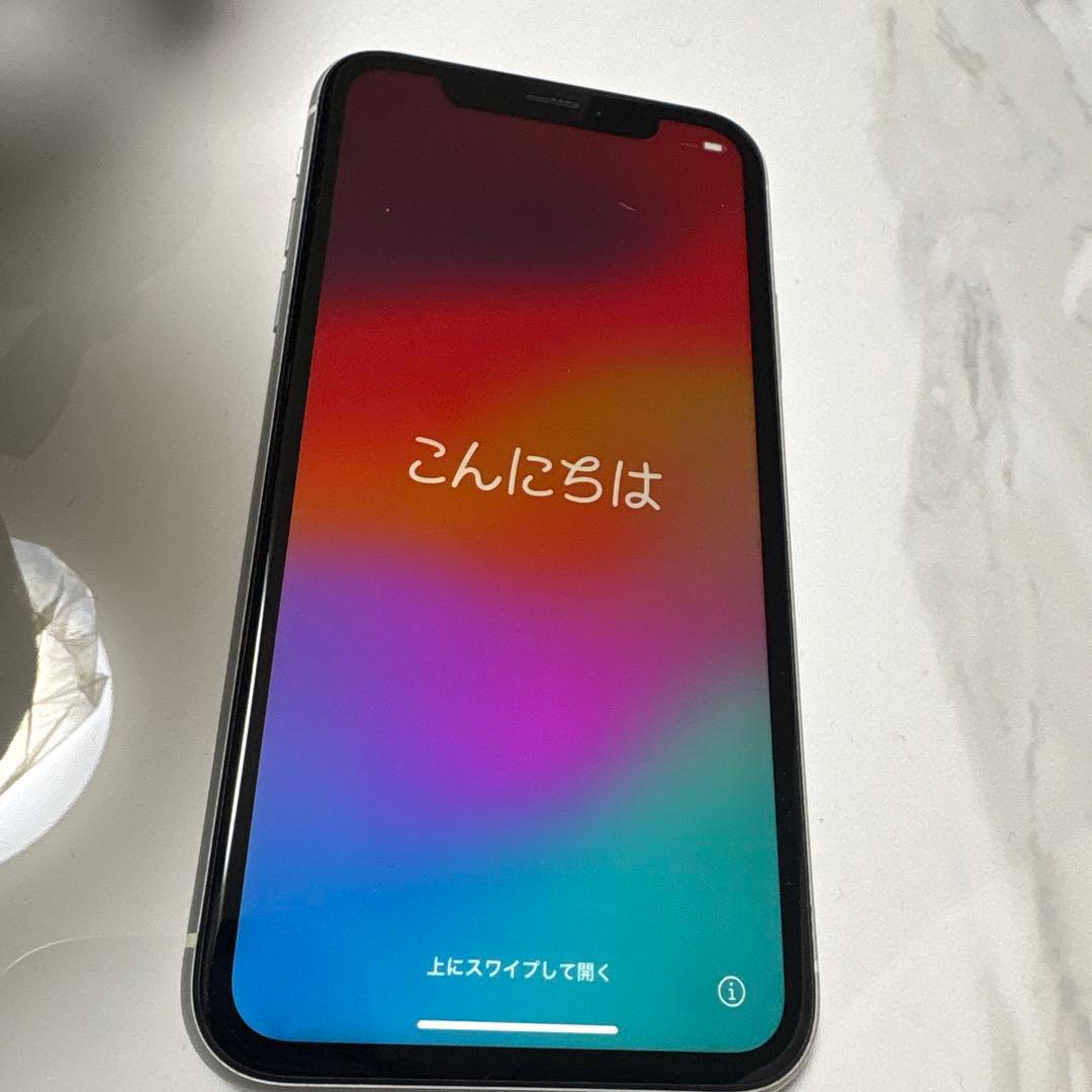 Apple iPhone XR ホワイト　128GB 画面割れなし