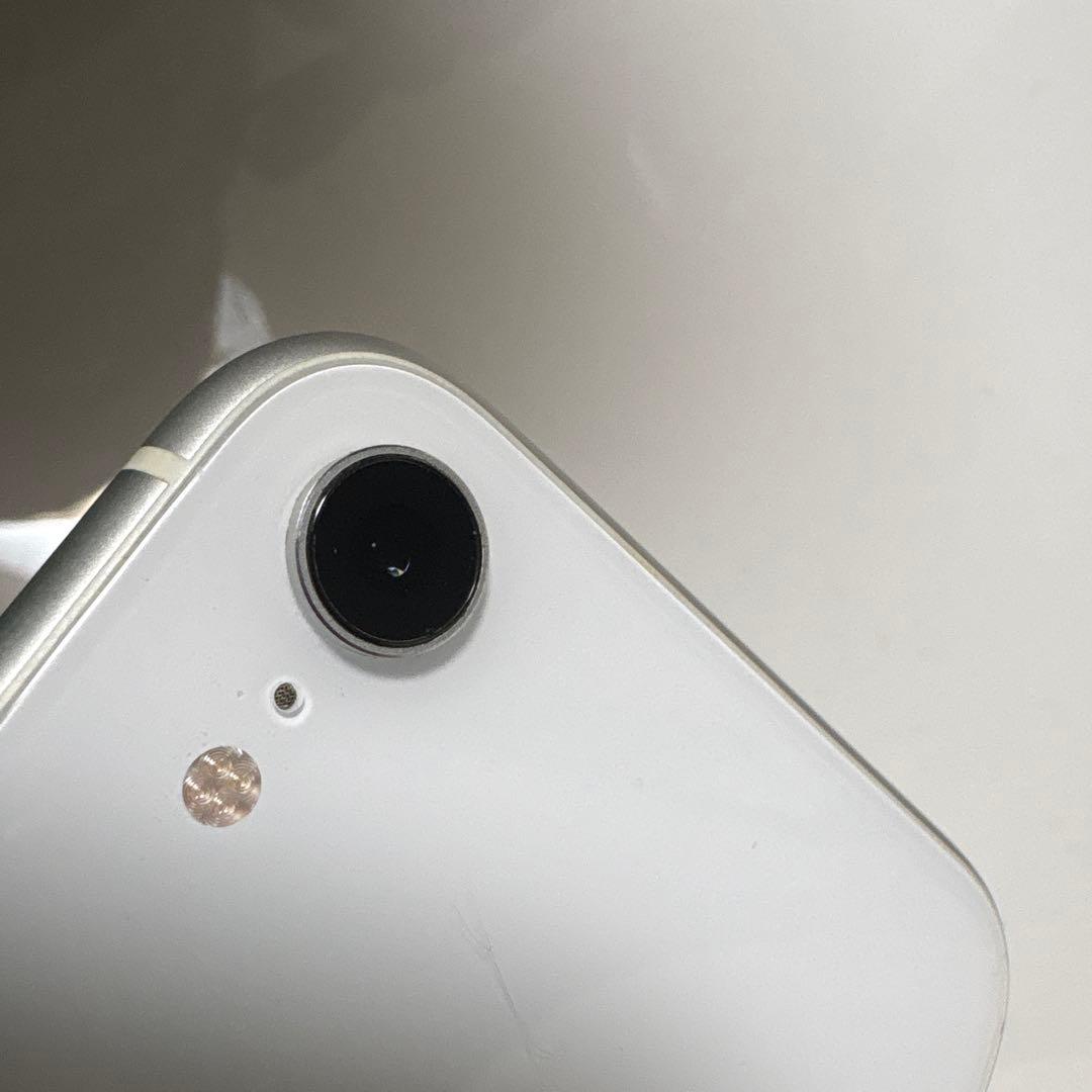 Apple iPhone XR ホワイト　128GB 画面割れなし