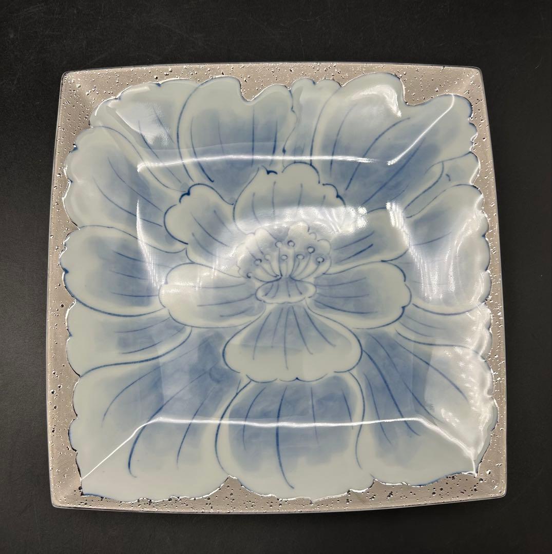 陶器　有田焼　宗右衛門　プラチナ牡丹　銀彩　大皿　四方皿　2枚 未使用品