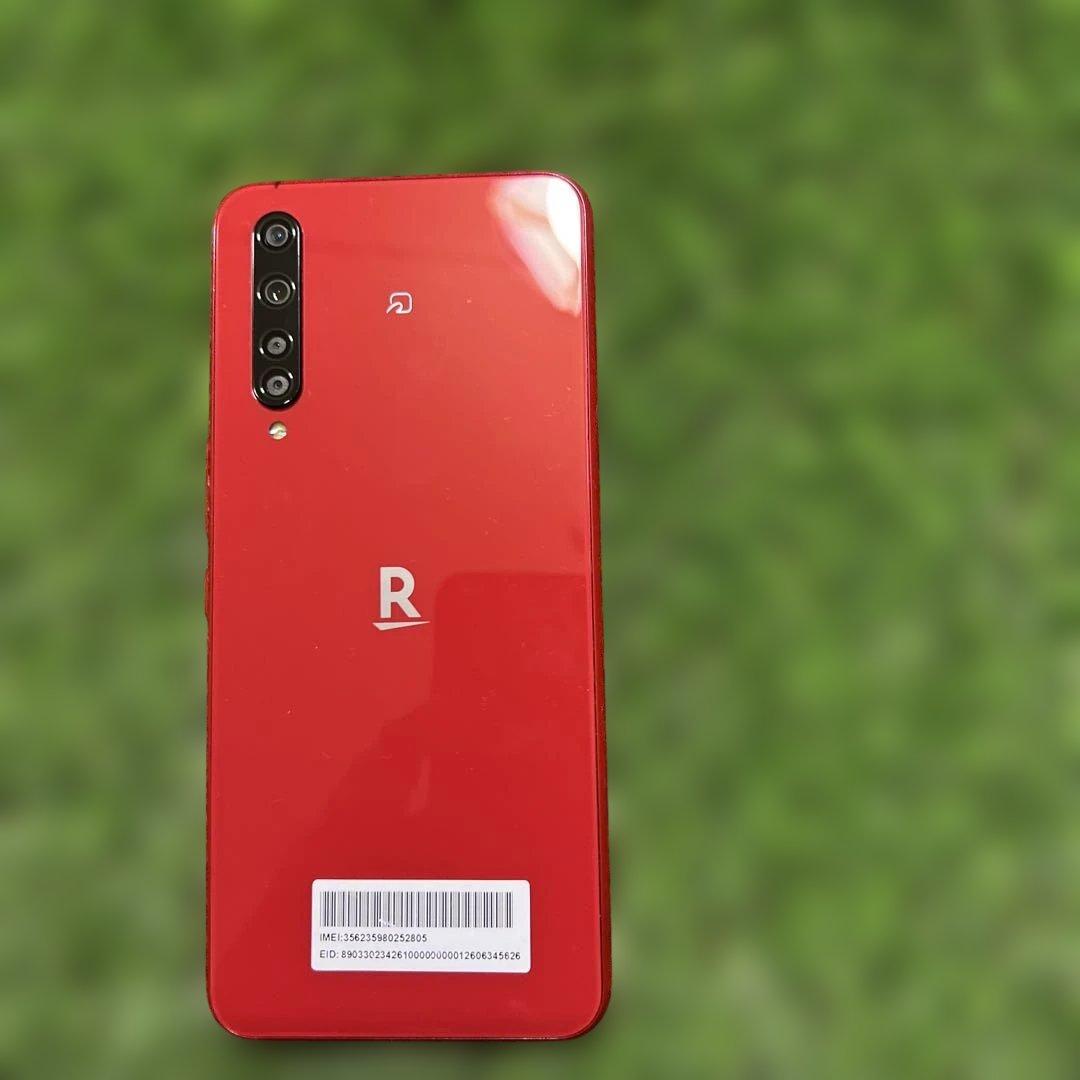 楽天ZRO1レッド スマートフォン トリプルカメラ中古品です。
