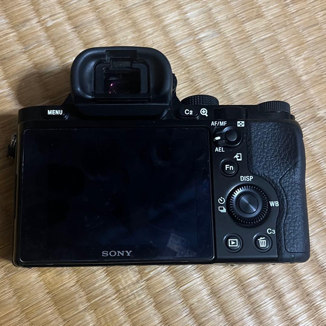 【SONY α7 ミラーレスカメラ】本体 充電器 バッテリー×2