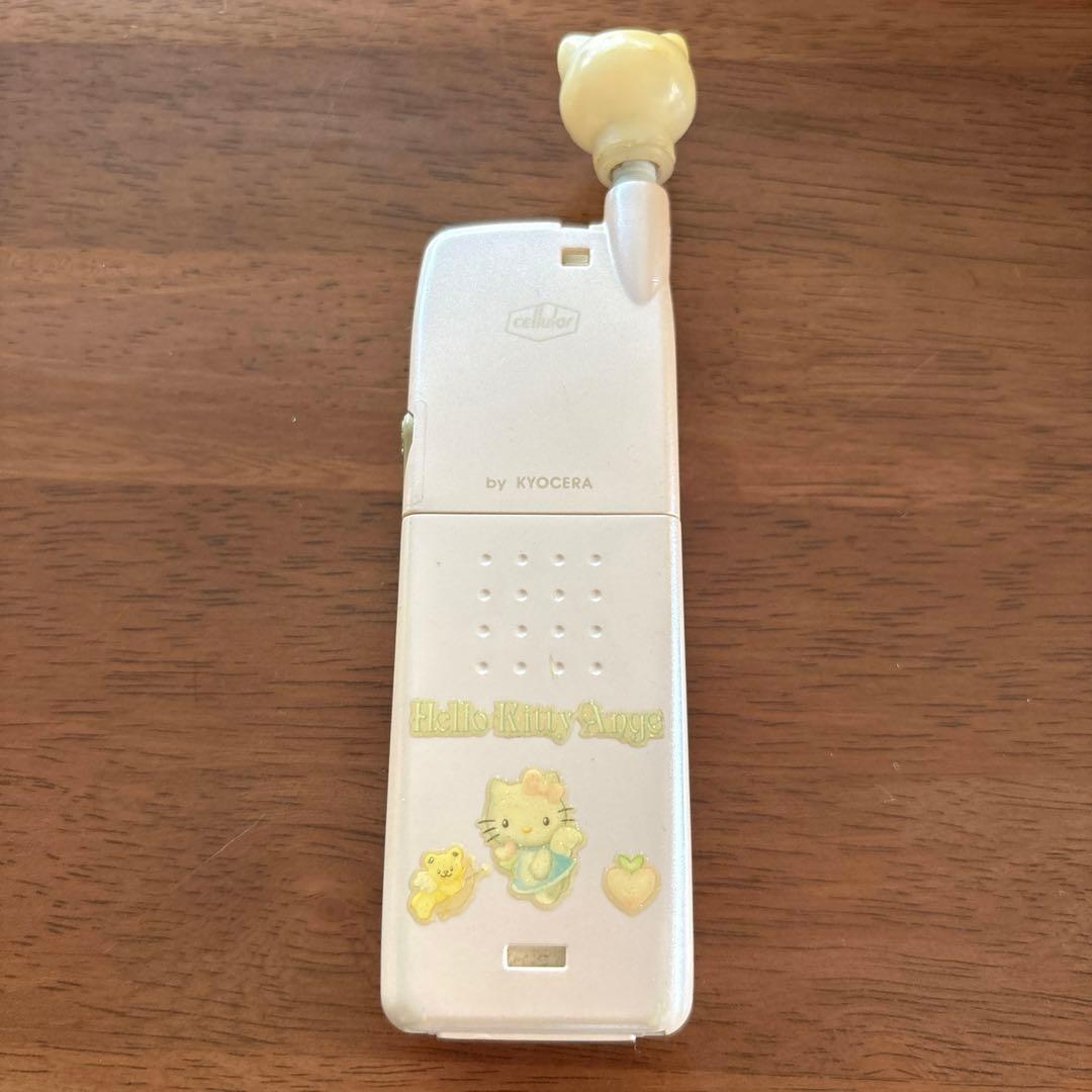 キティ　ガラケー　セルラー　携帯