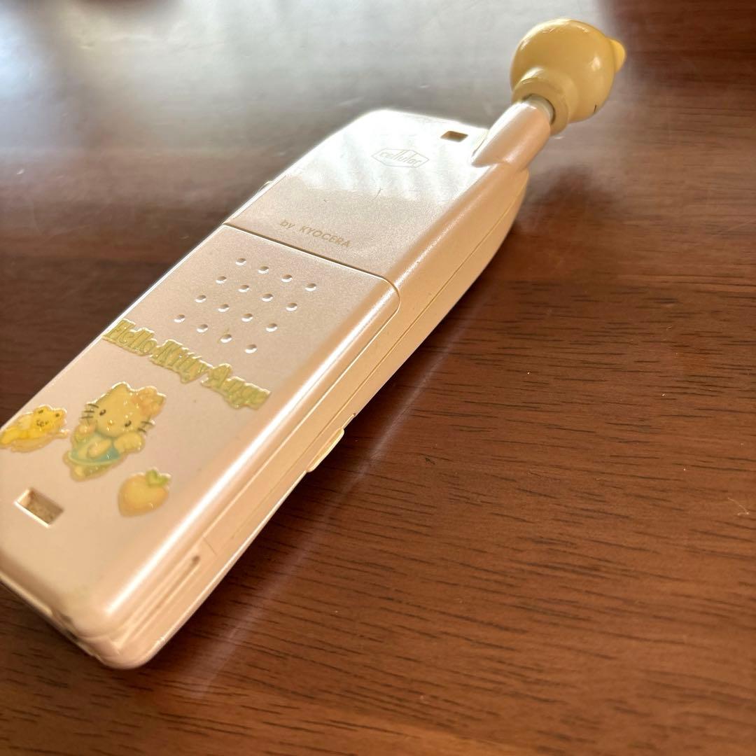 キティ　ガラケー　セルラー　携帯