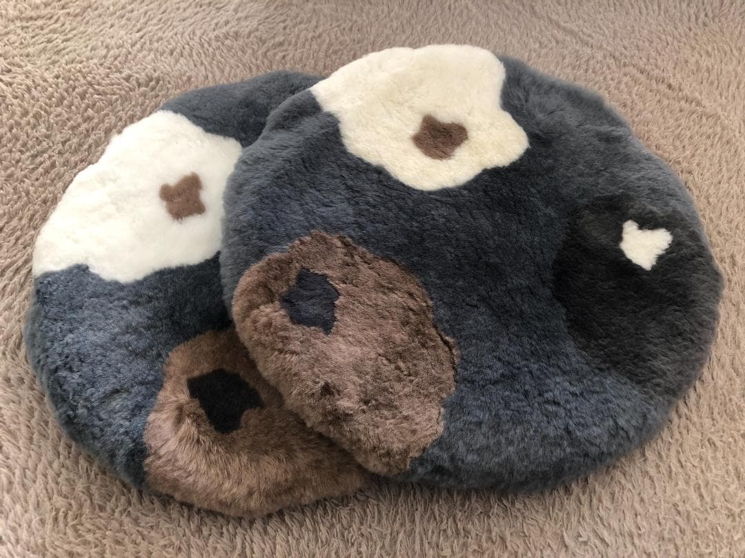 じぶんまくら　ムートン　座布団　【未使用品】