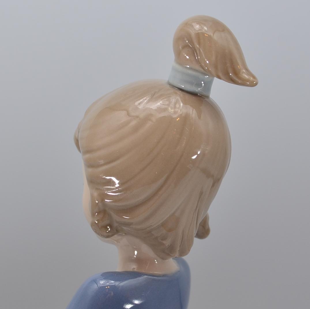 ちょっとした楽しみ　＃5364　★リヤドロ　スペイン　ポーセリン　ヴィンテージ