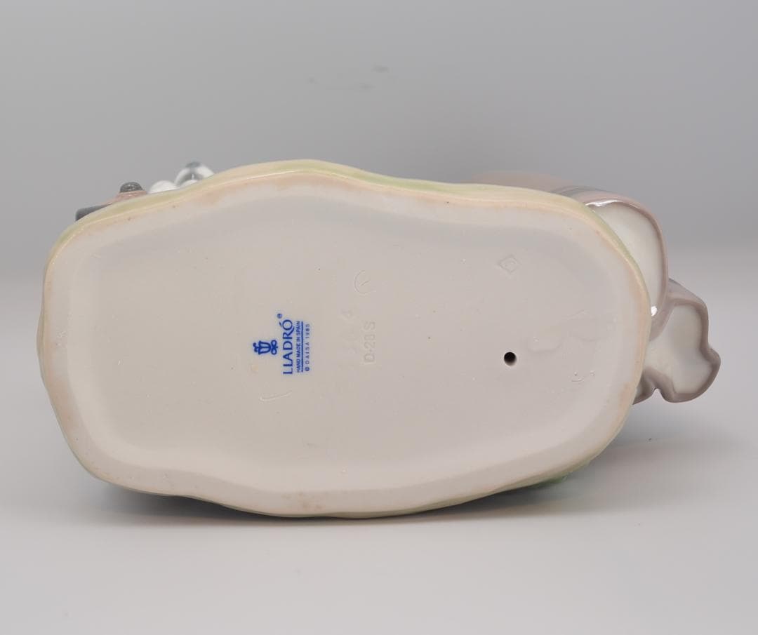 ちょっとした楽しみ　＃5364　★リヤドロ　スペイン　ポーセリン　ヴィンテージ